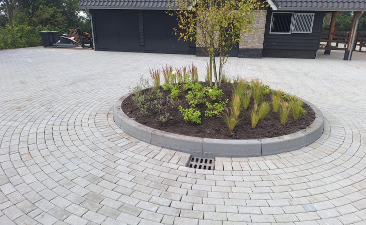 WhatsApp Image 2025 11 27 at 15.39.21